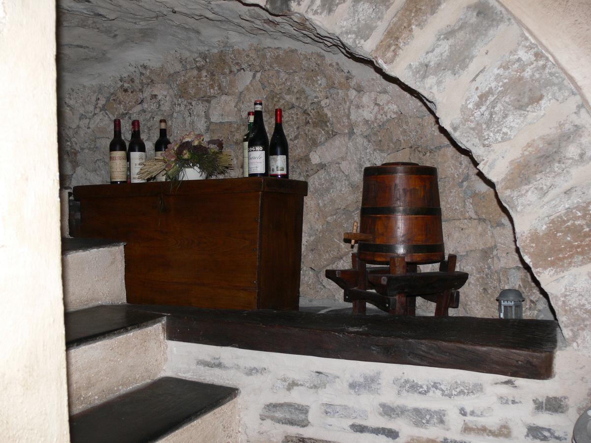 Bed & Breakfast Il Cappellaio Matto Montalto Ligure